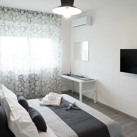 Airport - Palese 2 Bed and breakfast